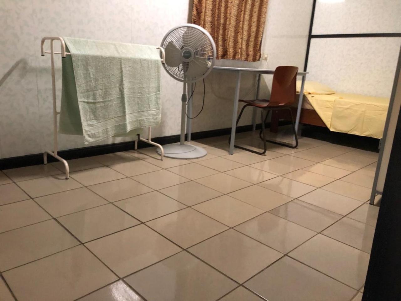 Unu Pikin Guesthouse Paramaribo Oda fotoğraf
